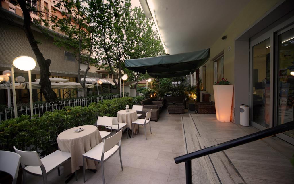 Oxford Hotel Rimini Eksteriør billede